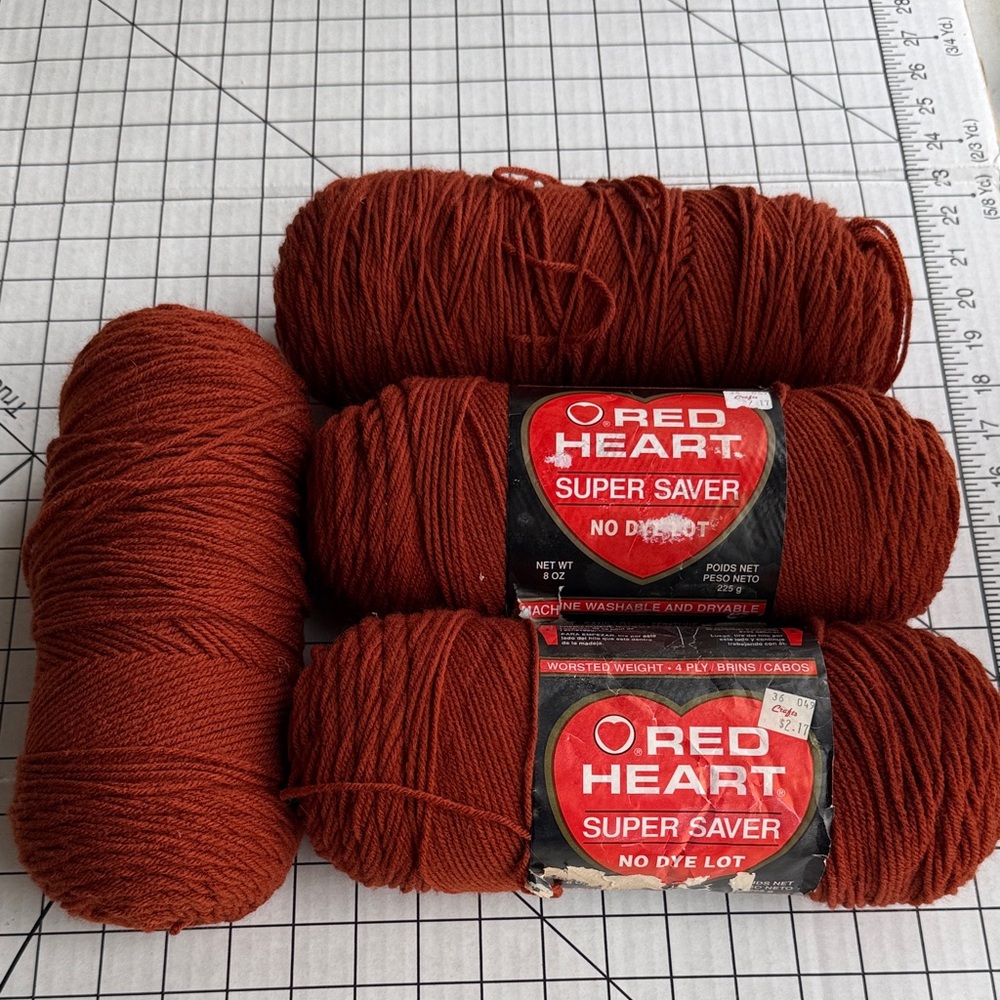 Vintage Red Heart Super Saver Yarn Lot Rust 287 No Dye Lot Worsted Acrylic